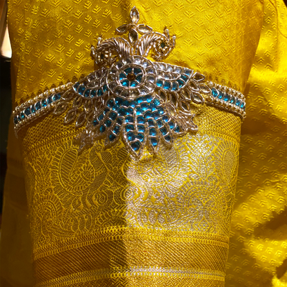 Kudhan Jewel Embroidery Blouse (excluding fabric cost)